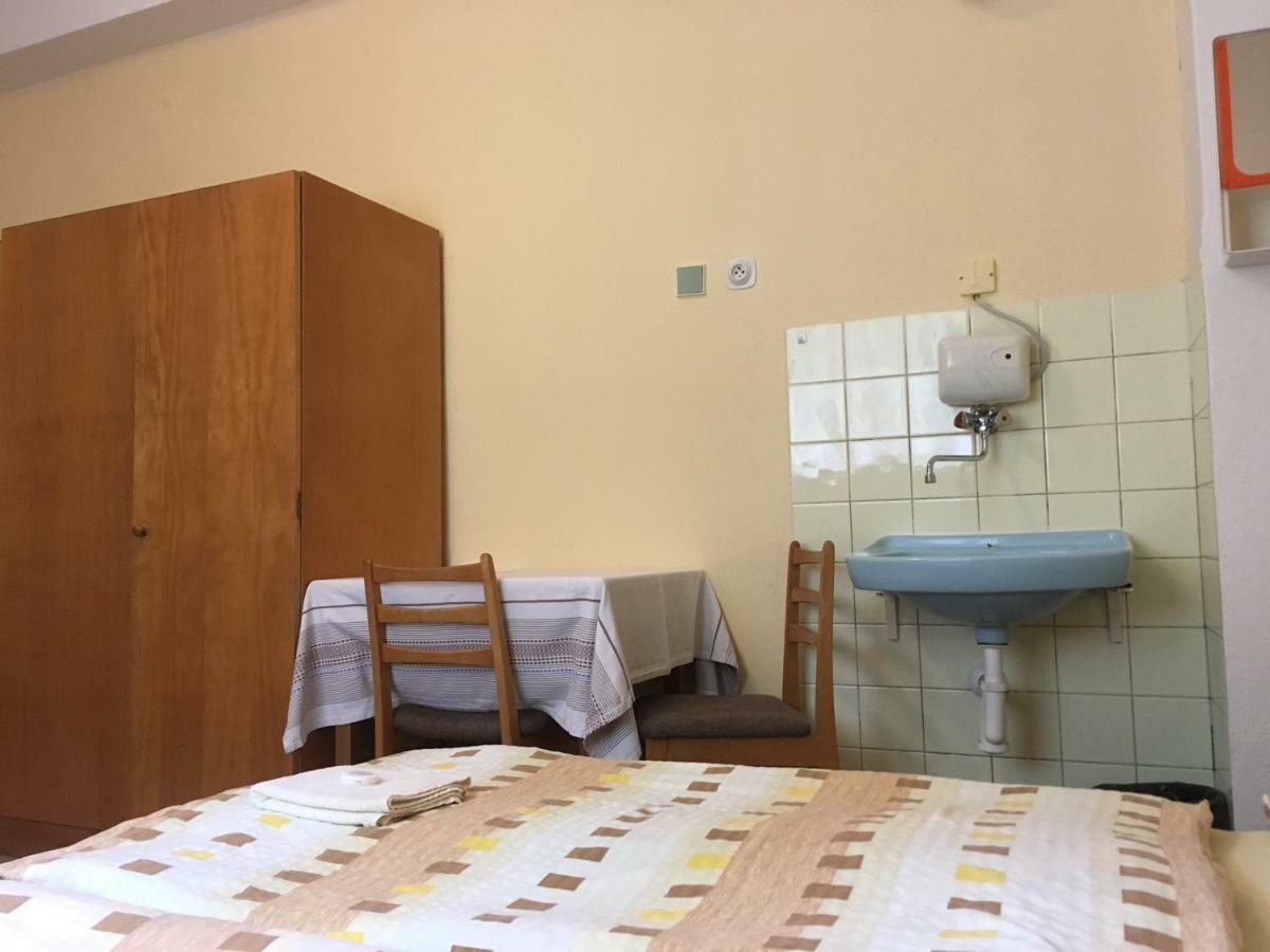Pension Palla Svojanov  外观 照片